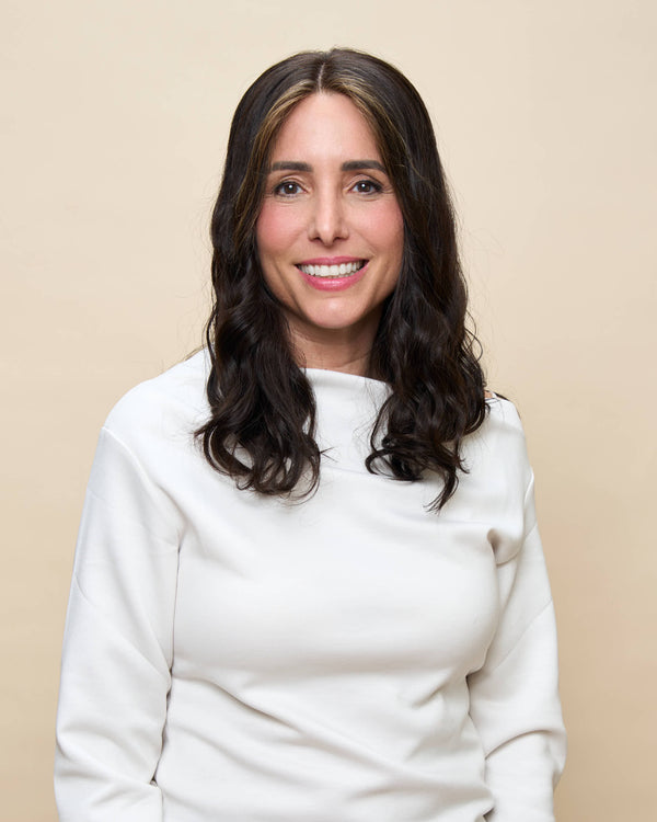Dark Brown 18" wavy wig — angled 5