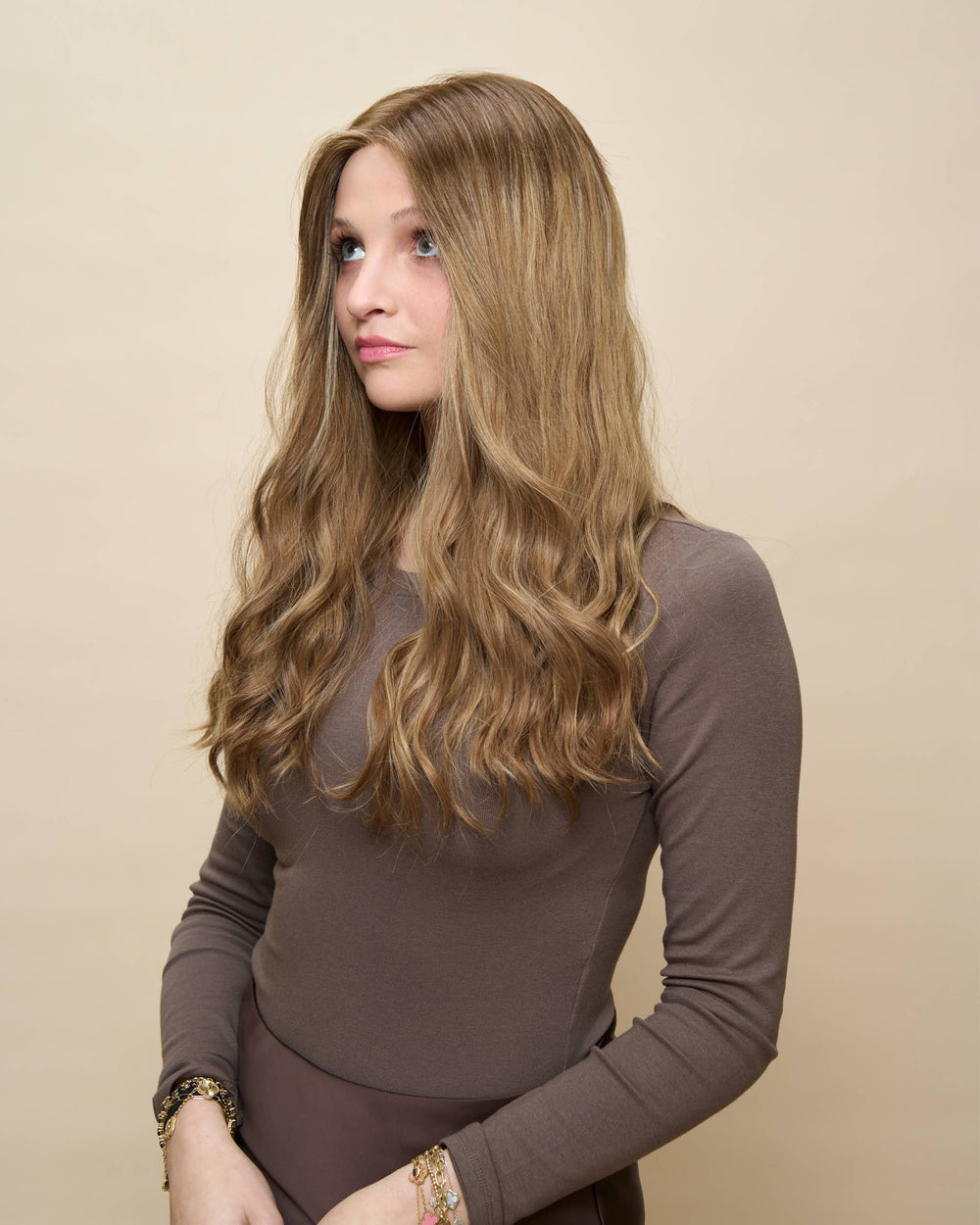 Sunkissed Blonde 22" wavy wig