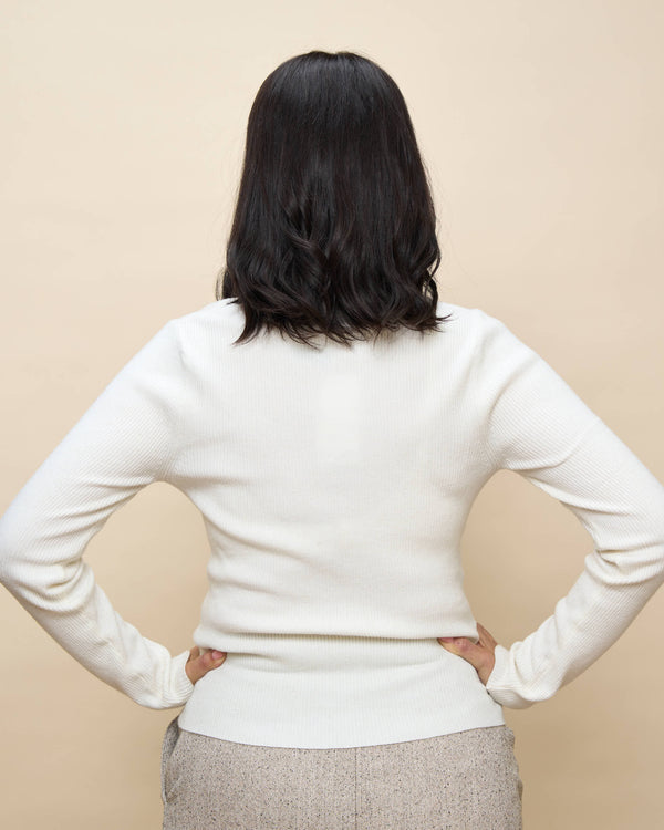 Dark Brown 13" straight wig — back