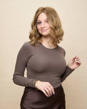 Sunkissed Blonde 14" wavy wig — angled2