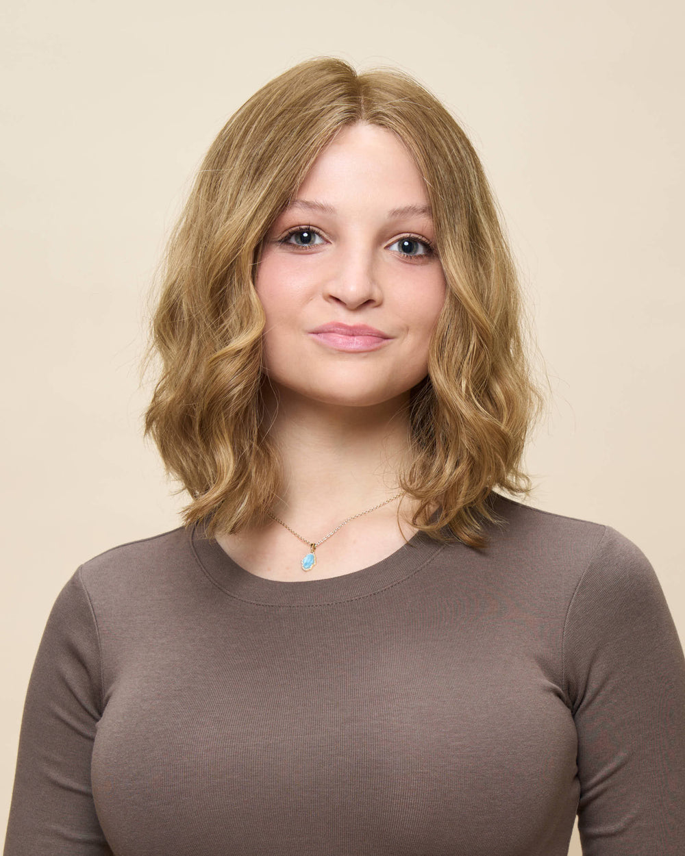 Sunkissed Blonde 14" wavy wig